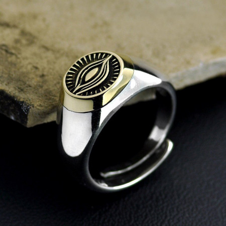 Buy this mens ring now at jewels4u.in #gold #silver